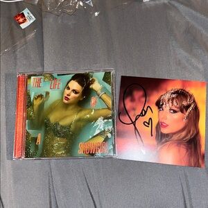 Taylor Swift signed cd